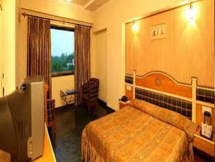 Hotel Brijwasi Royal Mathura Esterno foto